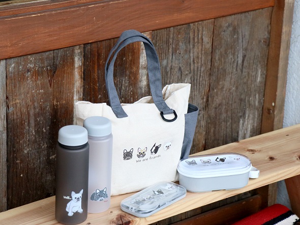 （3COINSにフレンチブルドッグのアイテムが登場）