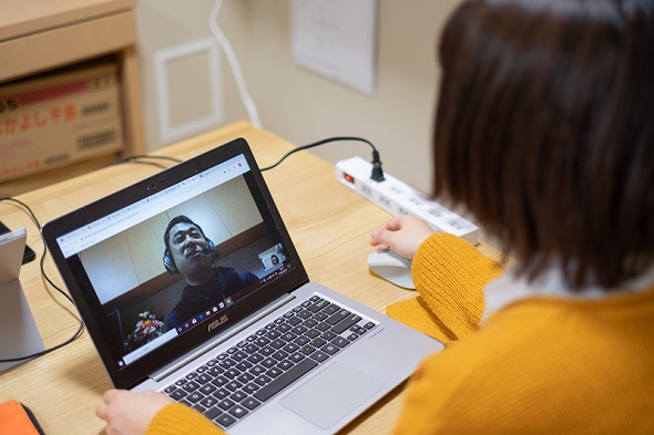 女子大生、はじめてのプログラミングを学ぶ