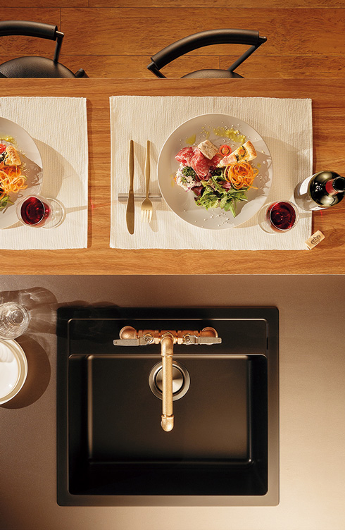 「厨房用2ハンドル混合栓」取り付け例