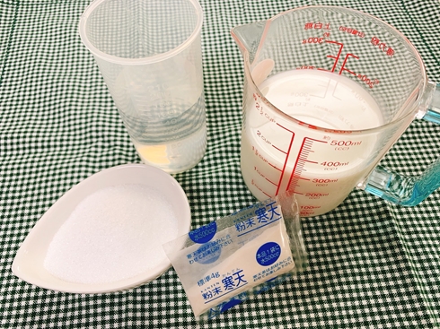 カラフル牛乳寒天