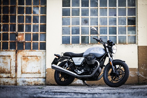 モト・グッツィ「V7IIIシリーズ」