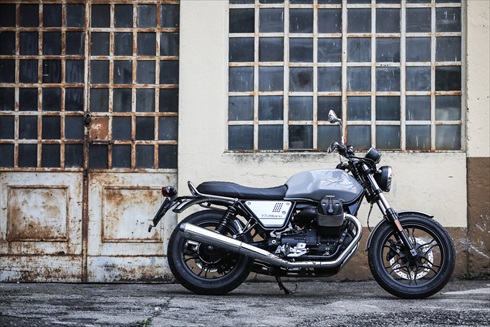 モト・グッツィ「V7IIIシリーズ」