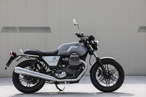 モト・グッツィ「V7IIIシリーズ」