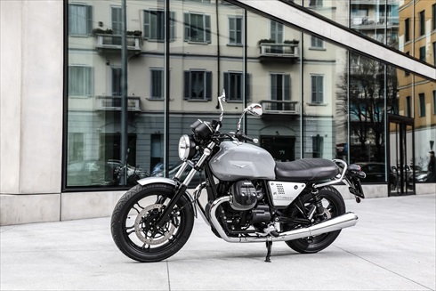 モト・グッツィ「V7IIIシリーズ」