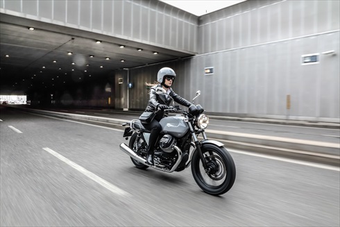 モト・グッツィ「V7IIIシリーズ」