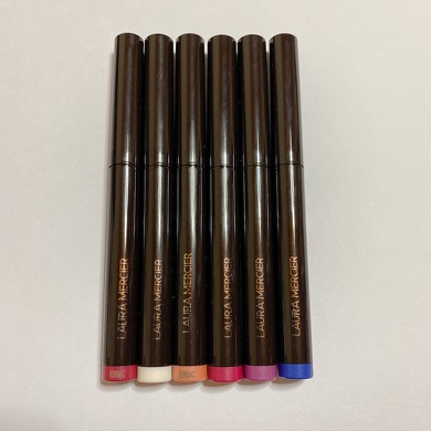 キャビアスティックアイカラー