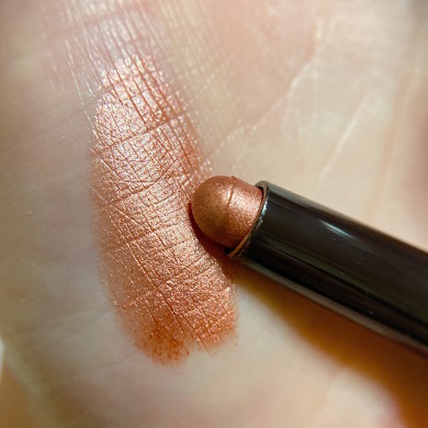 キャビアスティックアイカラー