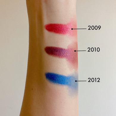 キャビアスティックアイカラー