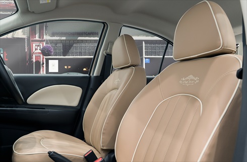 光岡自動車「ビュート カフェラテ」