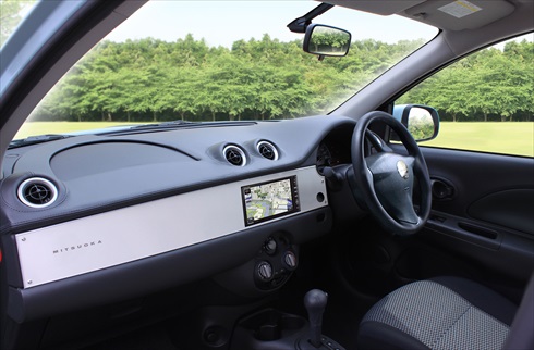 光岡自動車「ビュート なでしこ」