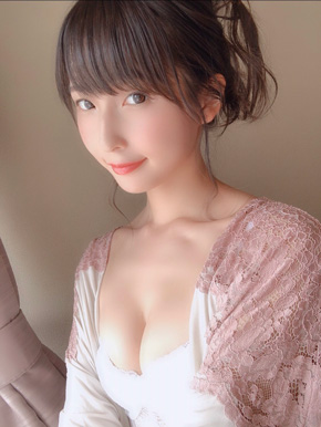 倖田來未 おうち時間 みんなで過ごすおうち時間 自撮り繋ぎ