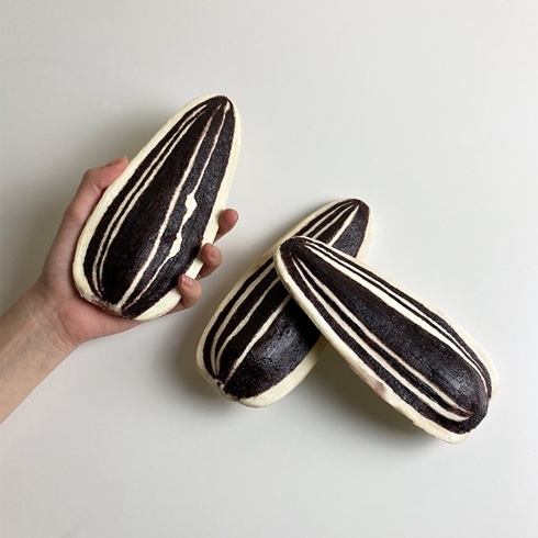 おやつ ひまわりのたね