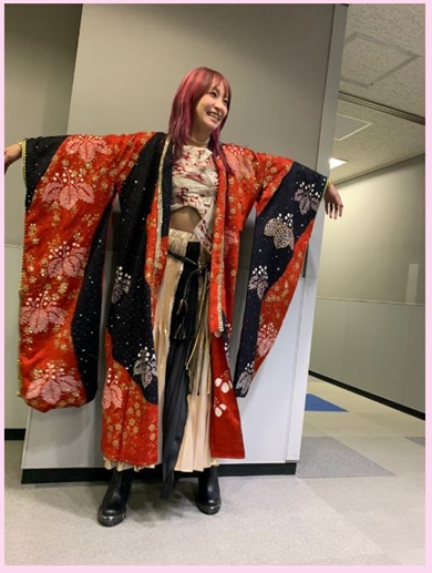 LiSA 鬼滅の刃 9周年 紅蓮華 衣装