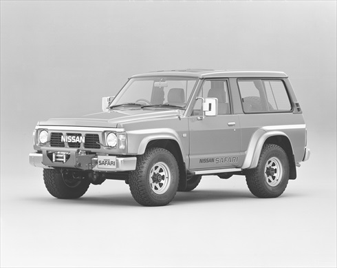 2代目サファリ（海外名パトロール）