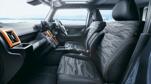 ダイハツ タフト SUV