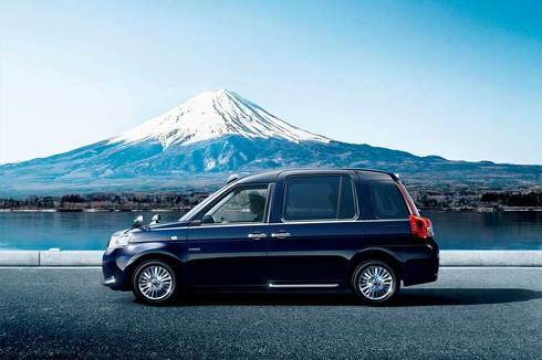 トヨタ JPNTAXI 医療支援車