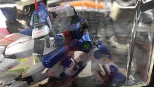 ボトルガンプラ プラモデル 瓶の中で 組み立て ボトルシップ りっしぃ