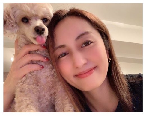 矢田亜希子 手袋 ハンドケア 美容 美意識