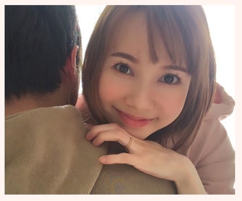 上原さくら 子ども 娘 出産 妊娠 夫