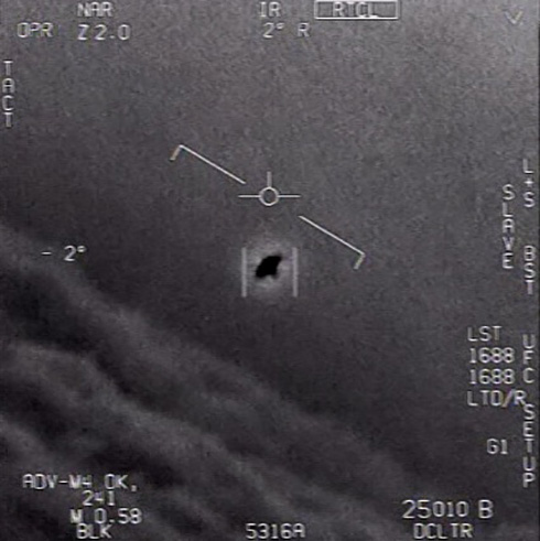 ペンタゴンがUFO動画を公開　パイロットが驚き叫ぶ様子まで記録