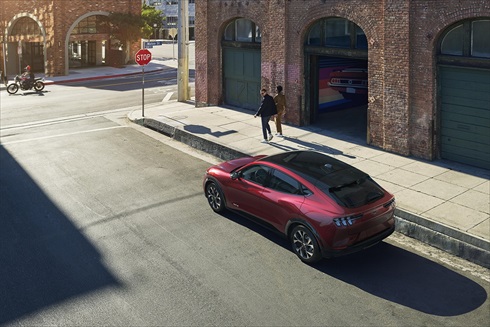 フォード「マスタング マッハE」