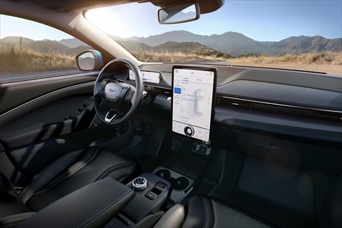 フォード「マスタング マッハE」