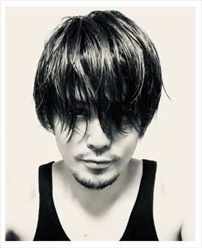 宮野真守 ブログ マモ ヒゲ 外出自粛 髪 ワイルド