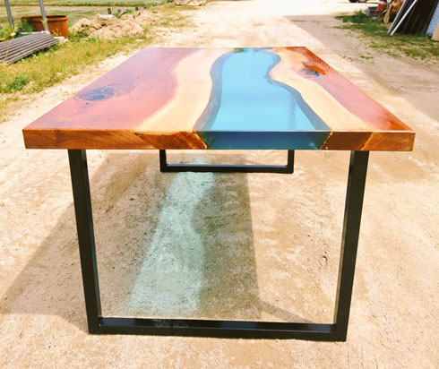 リバーテーブル