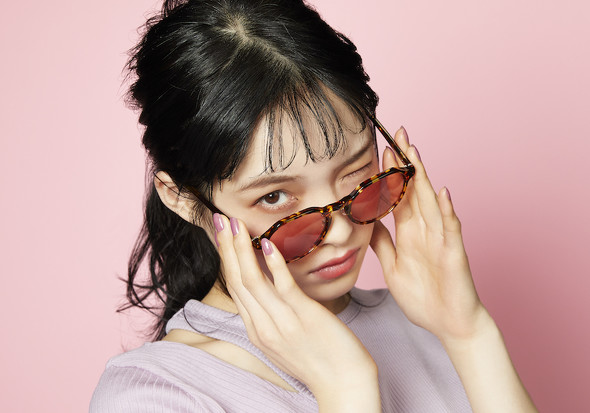 JINS×イガリシノブ