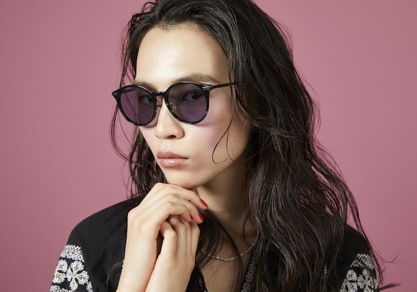 JINS×イガリシノブ