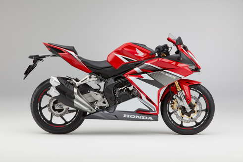 CBR250RR 新旧対決 加速