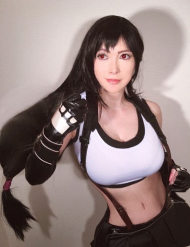 叶姉妹 叶恭子 叶美香 FF7 ファイナルファンタジー ティファ エアリス コスプレ