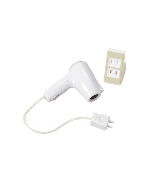 コンセントが電源タップに差し込める「配線の世界」　カプセルトイから再現度が高いミニ玩具が登場