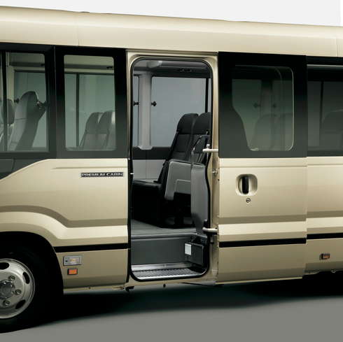 コースター バス PREMIUM CABIN