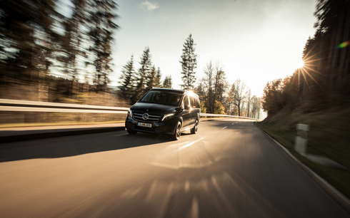 ベンツ Vクラス キャンピングカー