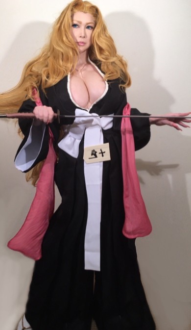 叶姉妹 叶美香 叶恭子 BLEACH ブリーチ 松本乱菊 コスプレ