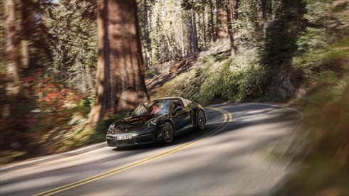 ポルシェ「911 タルガ4S」