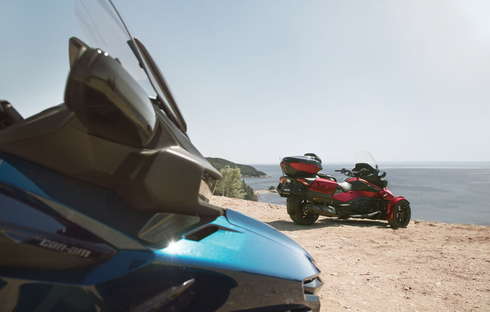 Can-Am Spyder トライク 3輪バイク