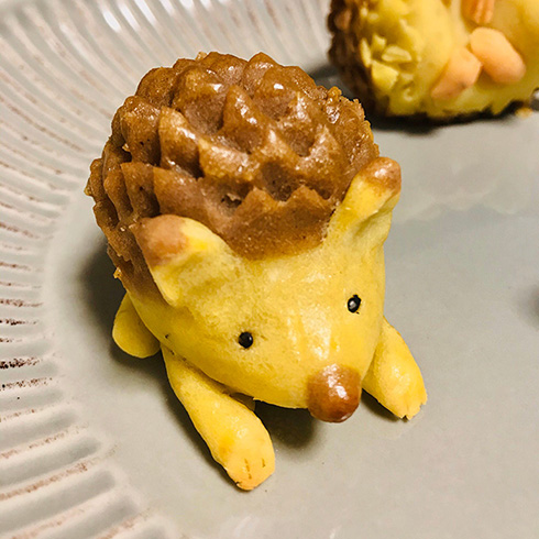 「かわいすぎて食べられない！」　ハリネズミのスイートポテトがキュート