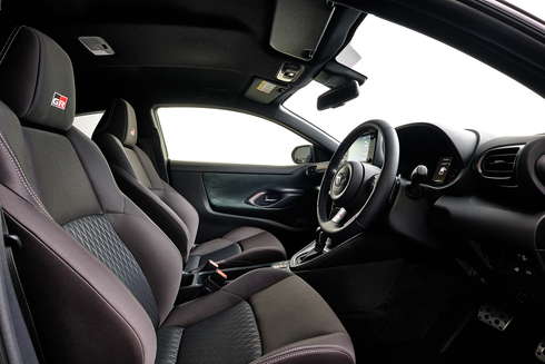 GR ヤリス グレード