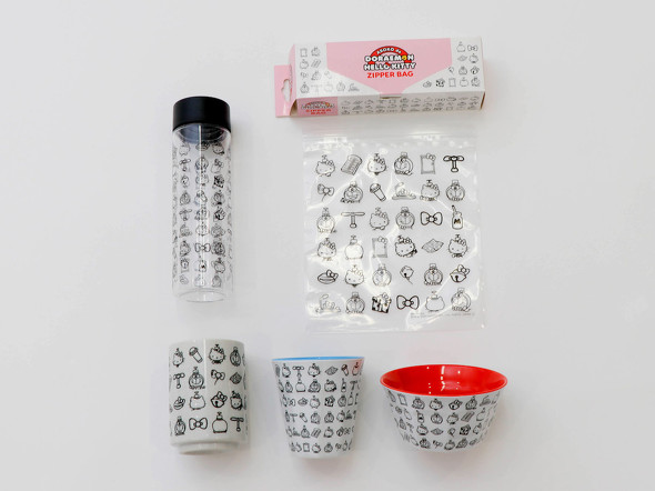 ASOKO de DORAEMON HELLO KITTY