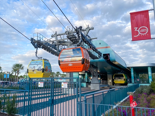 ディズニー・スカイライナー