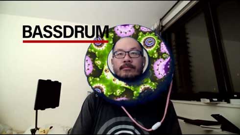 Zoom ミーティング 青い 浮き輪 活用 背景 合成