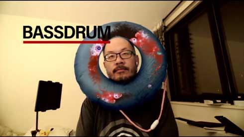 Zoom ミーティング 青い 浮き輪 活用 背景 合成