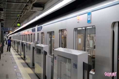 東京メトロ 日比谷線 虎ノ門ヒルズ駅