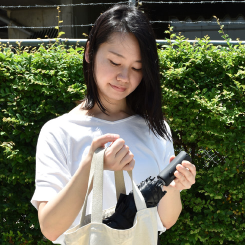 折り畳みミストシャワーブレラ