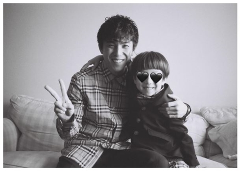 中尾明慶 息子 小学校 仲里依紗 入学