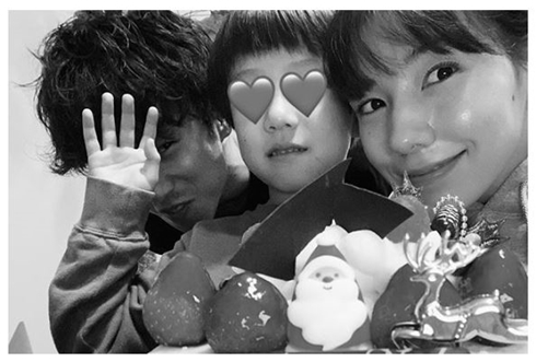 中尾明慶 息子 小学校 仲里依紗 入学