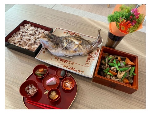 石田明 NON STYLE お食い初め