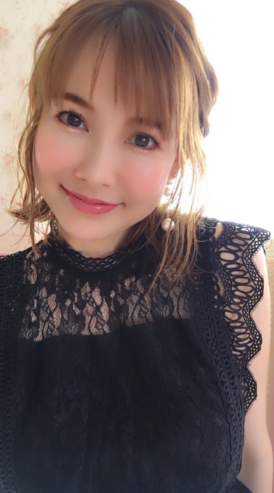 上原さくら 出産 再婚 ブログ 娘